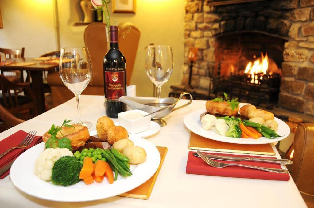 The Old Barn Inn Newport  Bagian luar foto