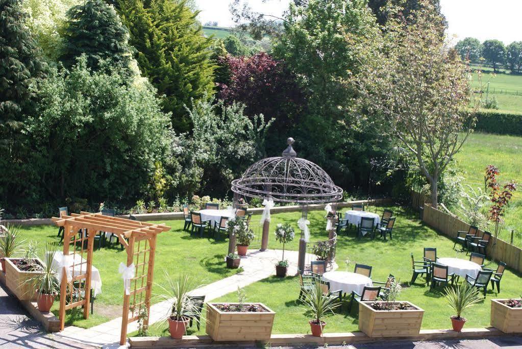 The Old Barn Inn Newport  Bagian luar foto